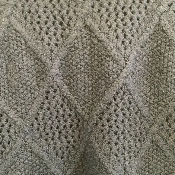 American Eagle sweater - Picture 5 of 12